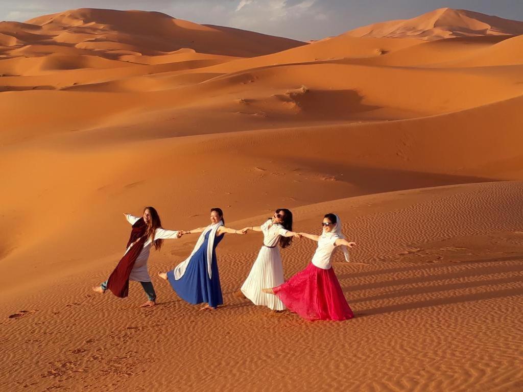 Merzouga Sahara Luxury Camp エクステリア 写真
